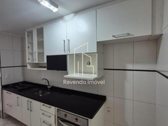 Apartamento para venda de 67 metros com 3 quartos e 1 vaga no Condomínio Queens
