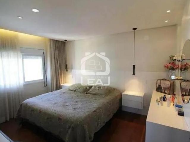 Apartamento para venda e locação de 165m² na Vila Congonhas com 3 quartos e 3 vagas