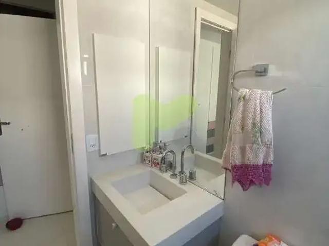 Apartamento para Venda em Macaé/RJ Cavaleiros 3 Quartos