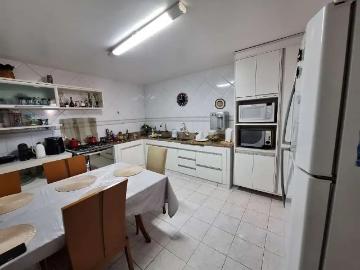 Apartamento para Venda em Macaé/RJ Cajueiros 3 Quartos
