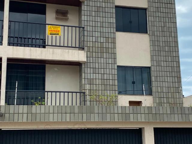 Apartamento para Venda em Macaé/RJ Cajueiros 3 Quartos