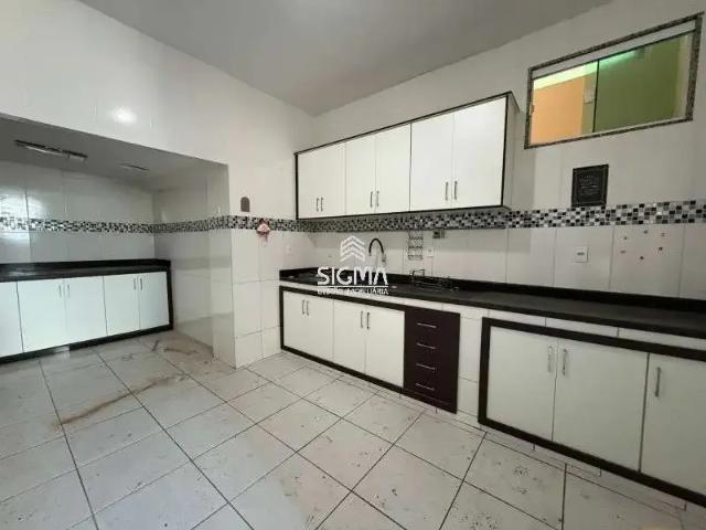 Apartamento para Venda em Macaé/RJ Centro 15 Quartos