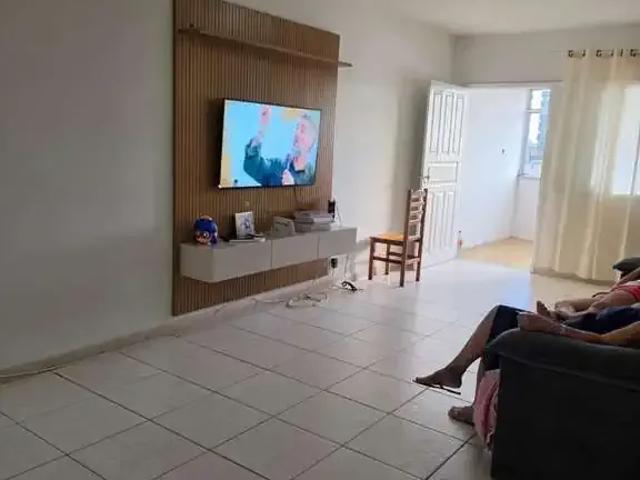 Apartamento para Venda em Macaé/RJ Centro 2 Quartos