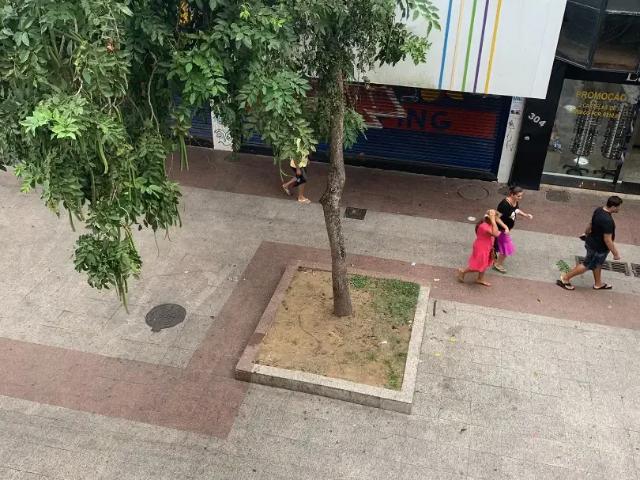 Apartamento para Venda em Macaé/RJ Centro 2 Quartos