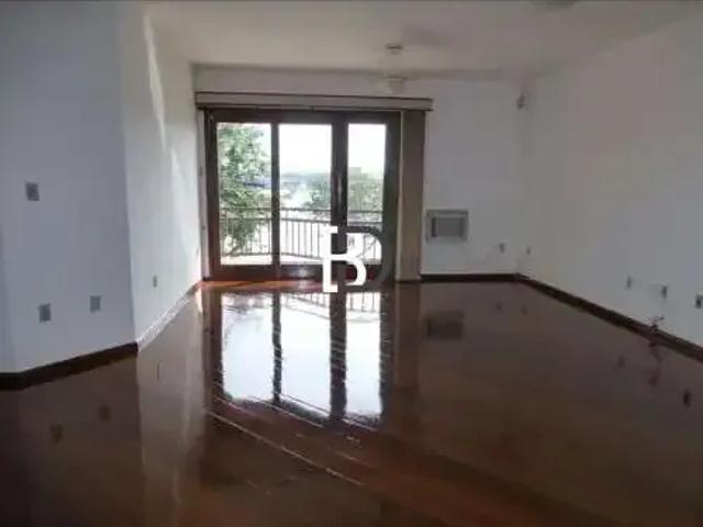 Apartamento para Venda em Macaé/RJ Lagoa 4 Quartos