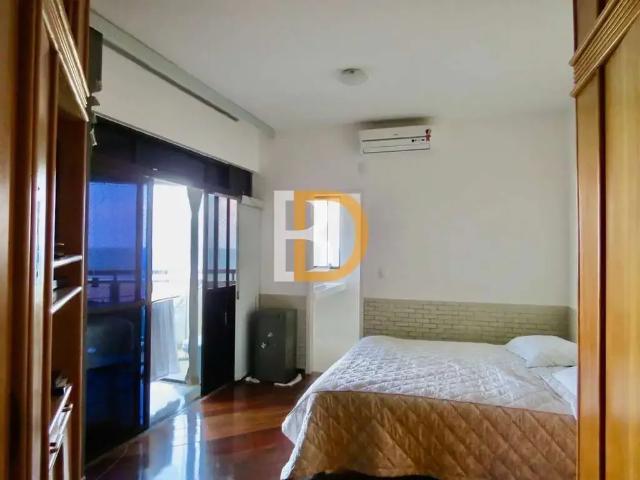Apartamento para Venda em Macaé/RJ Praia Campista 3 Quartos
