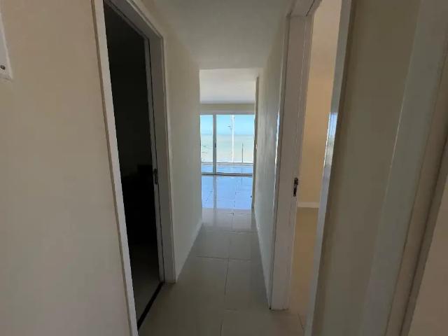 Apartamento para Venda em Macaé/RJ Praia Campista 3 Quartos