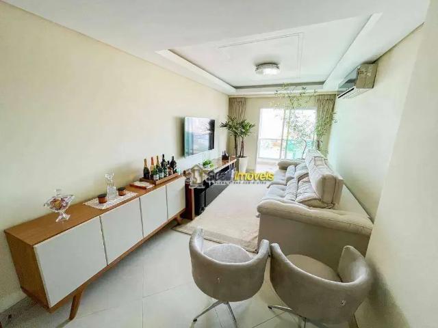Apartamento para Venda em Macaé/RJ Praia Campista 3 Quartos