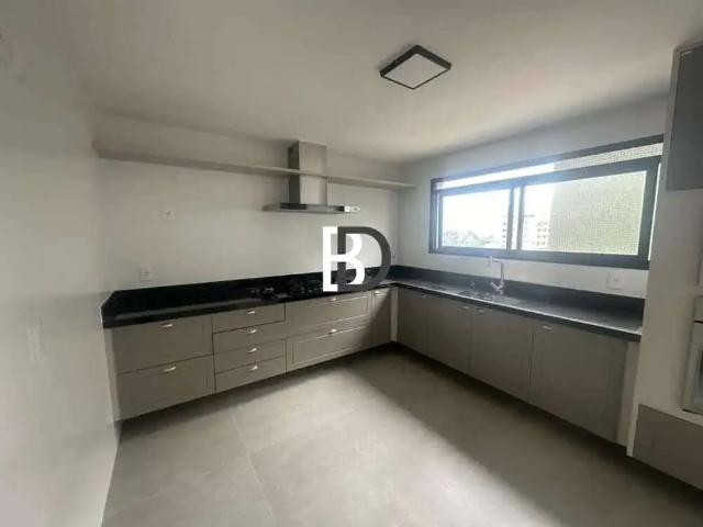 Apartamento para Venda em Macaé/RJ Praia do Pecado 3 Quartos