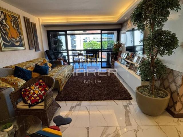 Apartamento para Venda em Maceió/AL Ponta Verde 4 Quartos