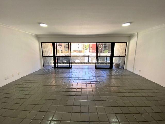 Apartamento para Venda em Maceió/AL Ponta Verde 4 Quartos