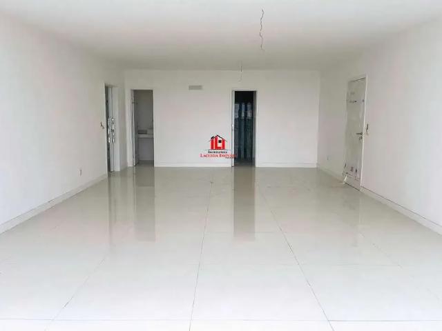 Apartamento para Venda em Manaus/AM Adrianópolis 4 Quartos