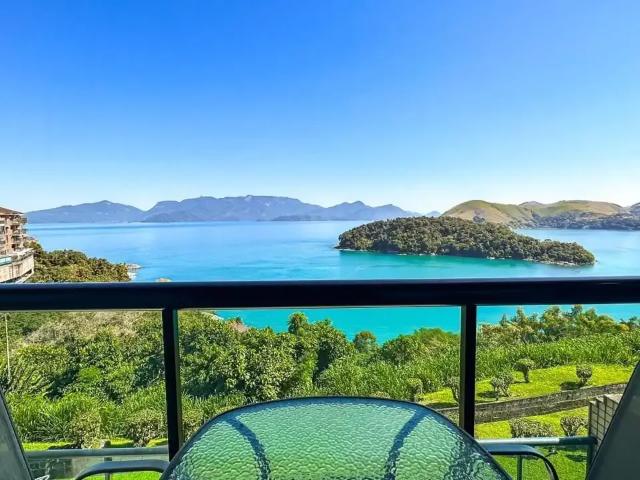 Apartamento para Venda em Mangaratiba/RJ Condomínio Porto Real Resort 2 Quartos