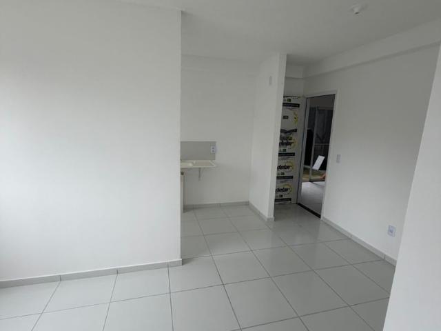 Apartamento para Venda em Maracanaú/CE Pajuçara 2 Quartos