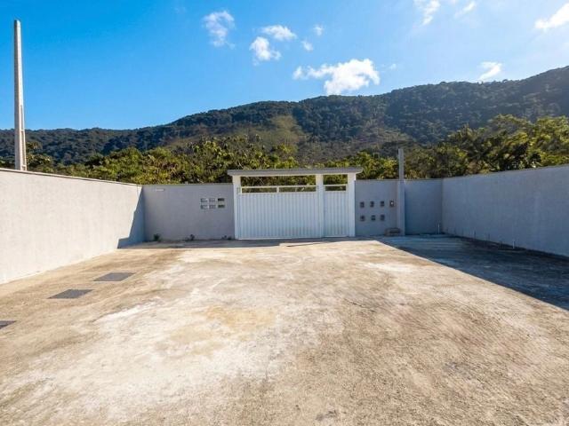 Apartamento para Venda em Maricá/RJ Barroco Itaipuaçu 2 Quartos