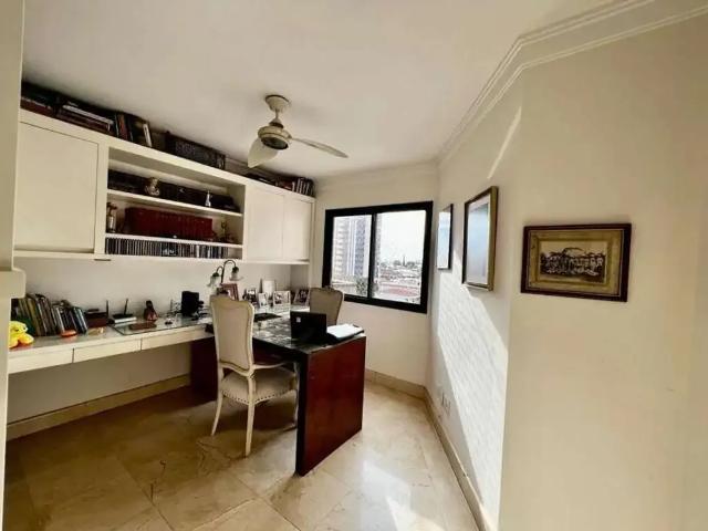 Apartamento para Venda em Marília/SP Boa Vista 4 Quartos