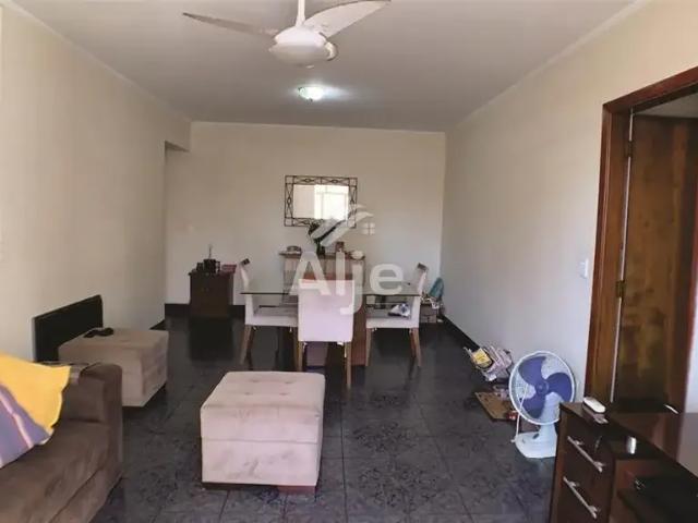 Apartamento para Venda em Marília/SP Centro 3 Quartos