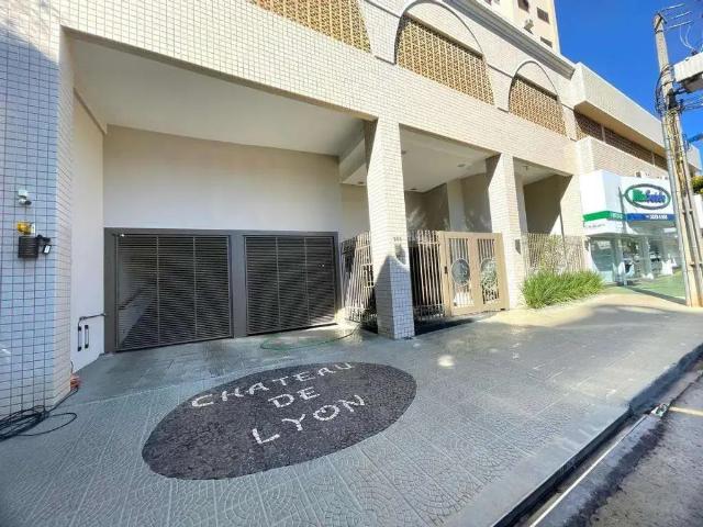 Apartamento para Venda em Maringá/PR Zona 04 3 Quartos