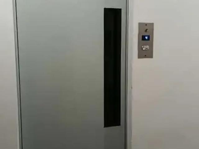 Apartamento para Venda em Maringá/PR Zona 04 3 Quartos