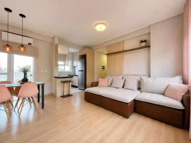 Apartamento para Venda em Maringá/PR Zona 05 2 Quartos