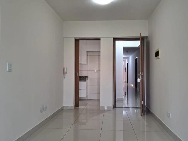 Apartamento para Venda em Maringá/PR Zona 07 2 Quartos