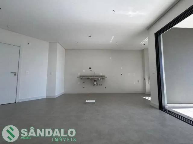 Apartamento para Venda em Maringá/PR Zona 07 2 Quartos