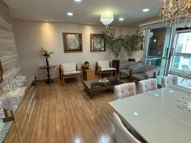Apartamento para Venda em Maringá/PR Zona 07 3 Quartos