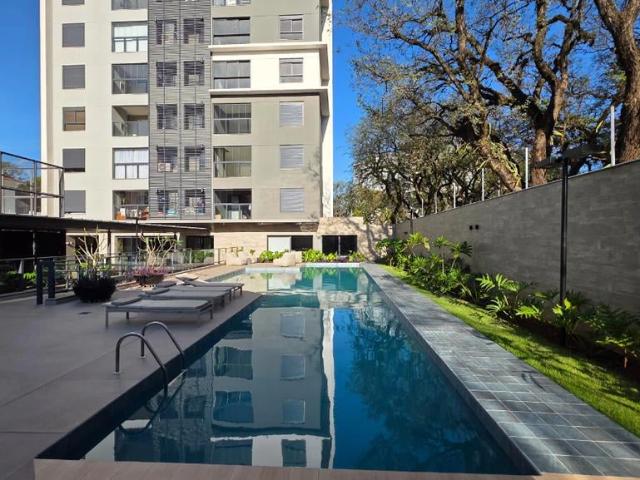 Apartamento para Venda em Maringá/PR Zona 07 3 Quartos