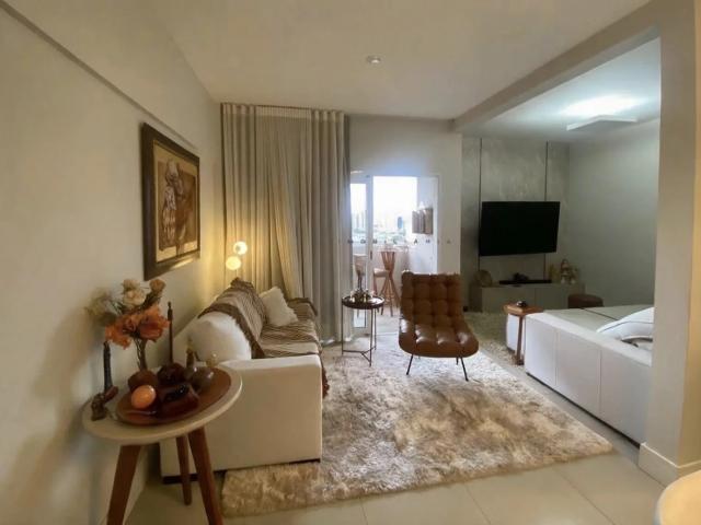 Apartamento para Venda em Maringá/PR Zona 07 3 Quartos