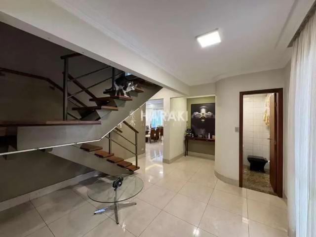 Apartamento para Venda em Maringá/PR Zona 07 4 Quartos