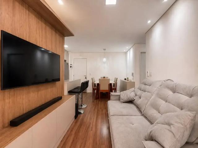 Apartamento para Venda em Maringá/PR Zona 08 2 Quartos