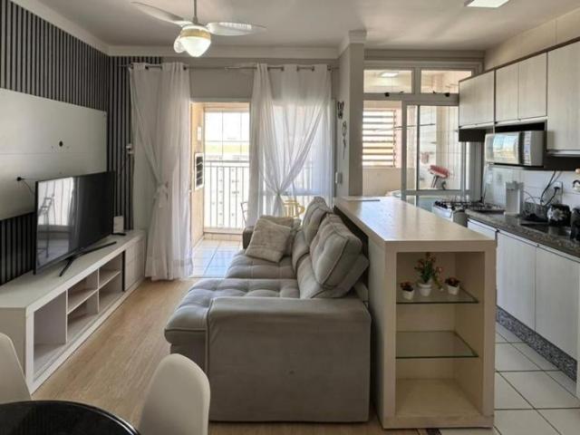 Apartamento para Venda em Maringá/PR Zona 02 2 Quartos