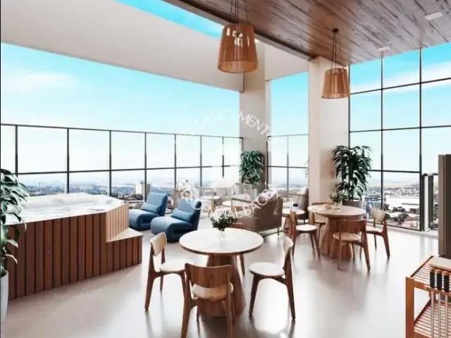 Apartamento para Venda em Maringá/PR Zona 03 2 Quartos