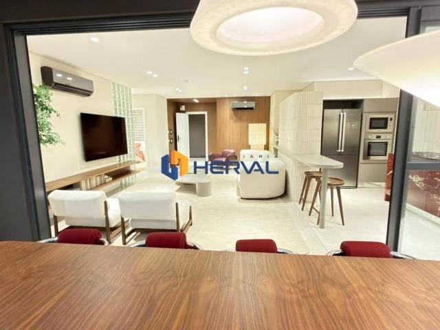 Apartamento para Venda em Maringá/PR Zona 03 3 Quartos