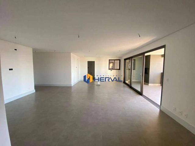 Apartamento para Venda em Maringá/PR Zona 03 3 Quartos