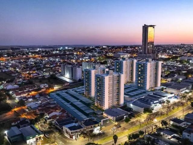 Apartamento para Venda em Maringá/PR Jardim Higienópolis 2 Quartos