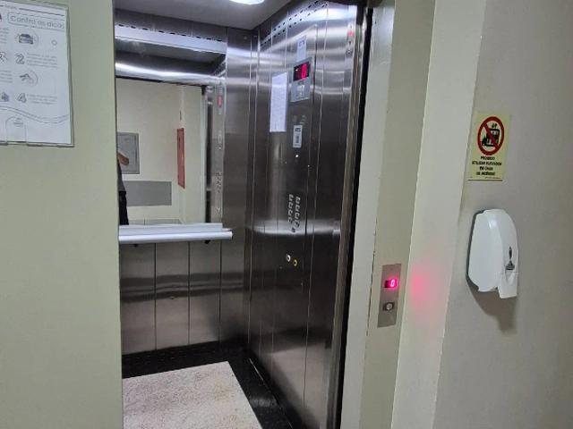 Apartamento para Venda em Maringá/PR Loteamento Sumaré 2 Quartos
