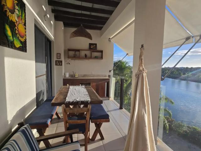 Apartamento para Venda em Mata de São João/BA Praia do Forte 2 Quartos