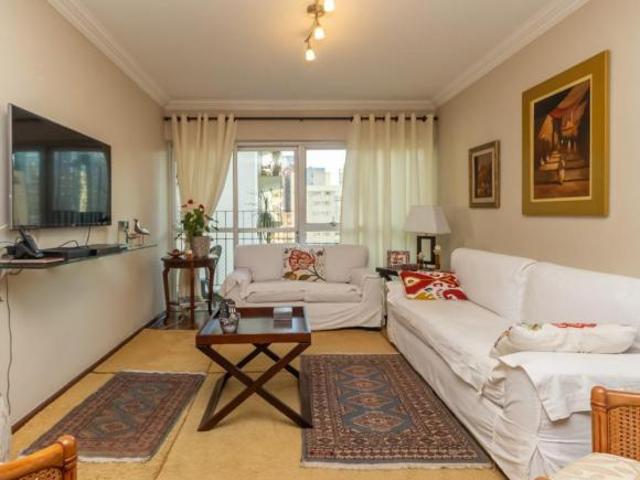 Apartamento para venda em Moema com 4 quartos, sendo 1 suíte, 165m²