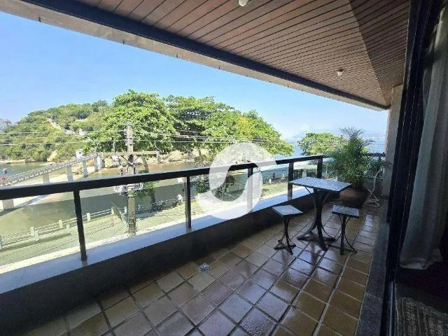 Apartamento para Venda em Niterói/RJ Boa Viagem 4 Quartos