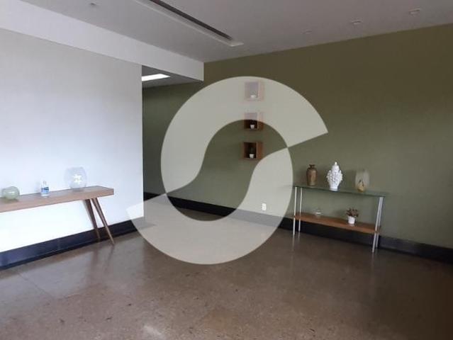 Apartamento para Venda em Niterói/RJ Boa Viagem 4 Quartos