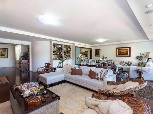 Apartamento para Venda em Niterói/RJ Boa Viagem 5 Quartos