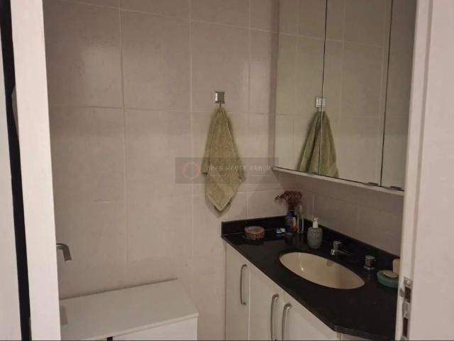 Apartamento para Venda em Niterói/RJ Camboinhas 1 Quartos