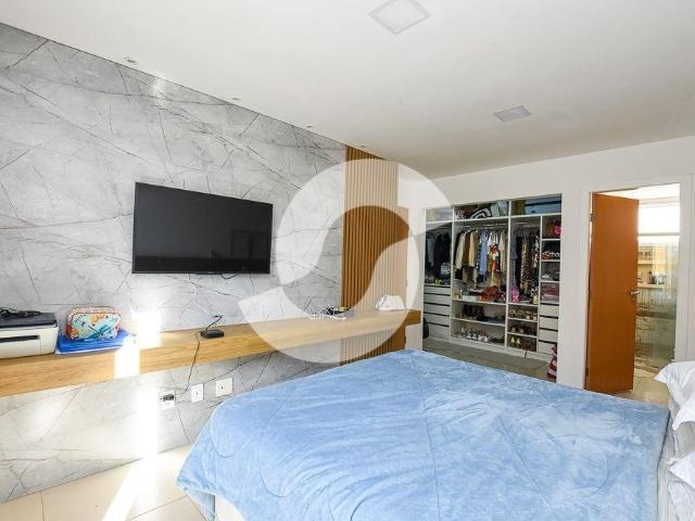 Apartamento para Venda em Niterói/RJ Camboinhas 4 Quartos