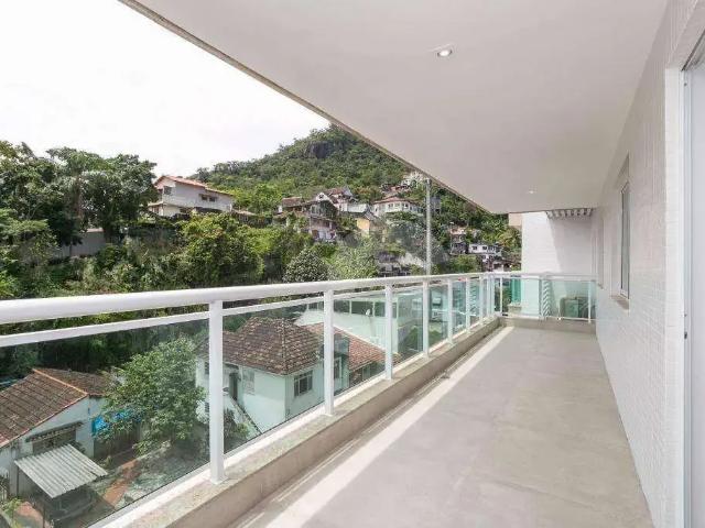 Apartamento para Venda em Niterói/RJ Charitas 3 Quartos