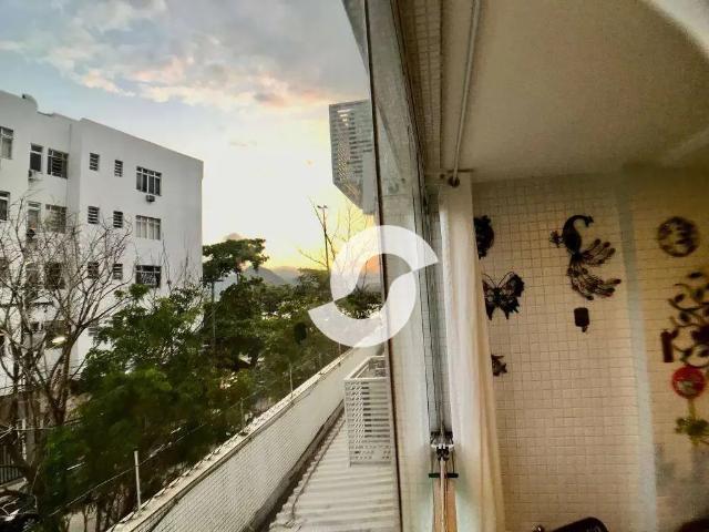 Apartamento para Venda em Niterói/RJ Charitas 3 Quartos