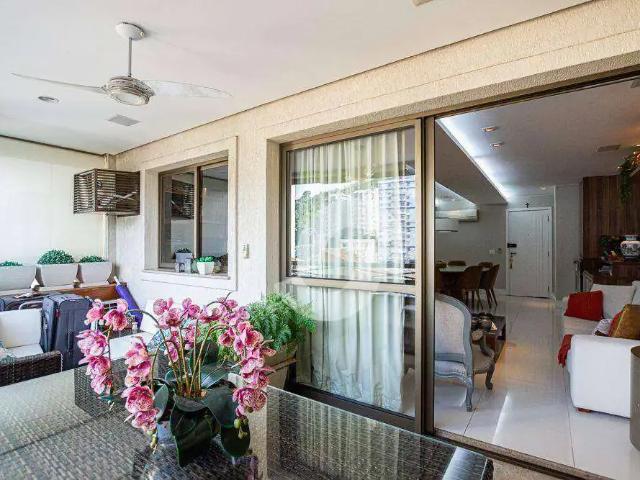 Apartamento para Venda em Niterói/RJ Icaraí 4 Quartos
