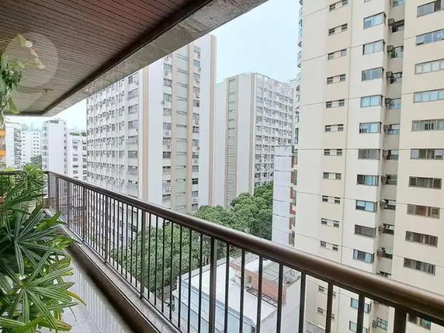 Apartamento para Venda em Niterói/RJ Icaraí 4 Quartos