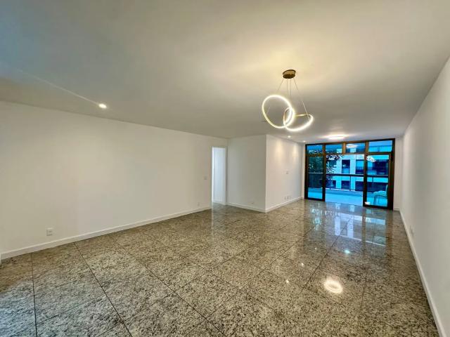 Apartamento para Venda em Niterói/RJ Icaraí 4 Quartos