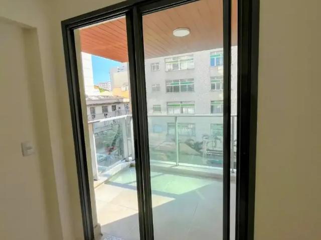 Apartamento para Venda em Niterói/RJ Ingá 1 Quartos